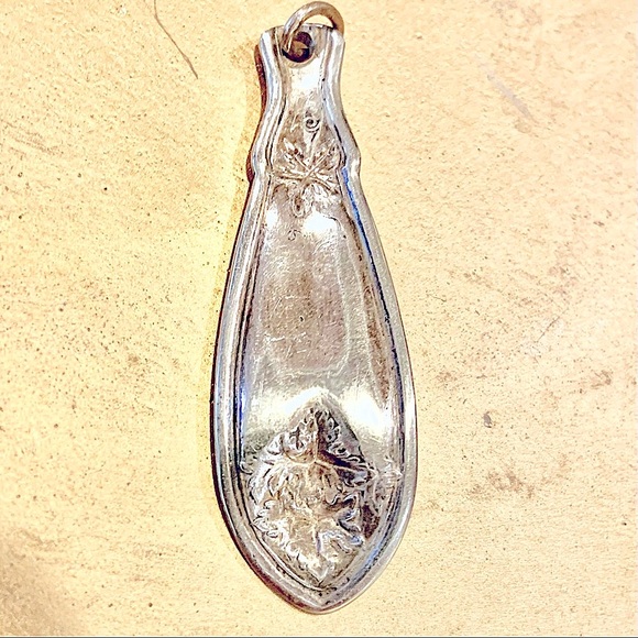 Pendant - Silver Spoon - Raised Cluster of Grapes - 2 1/8” - Wine Geek Gift - Picture 3 of 6